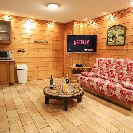 Luxueux 5 Pieces Pour 10 Pers. Avec Sauna, Terrasse, Proche Des Pistes Et Navettes - Fr-1-676-22 *